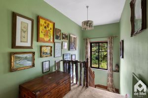 Photo 8- click for photo gallery